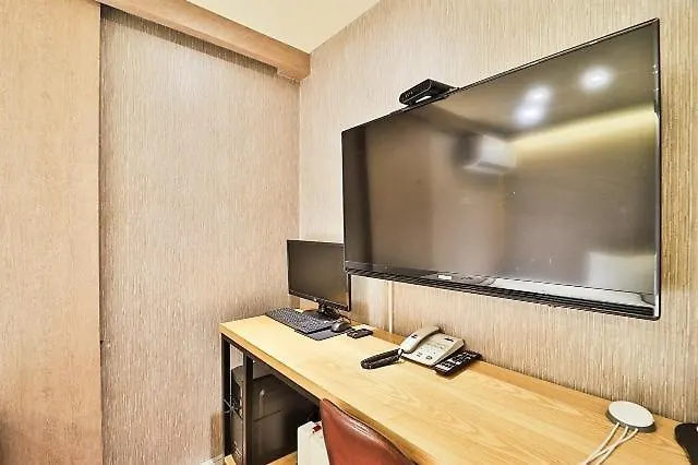 Motel Busan Suyeong Spring Day